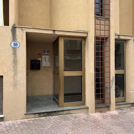 La Casetta Di Lauretta 아파트 체팔루